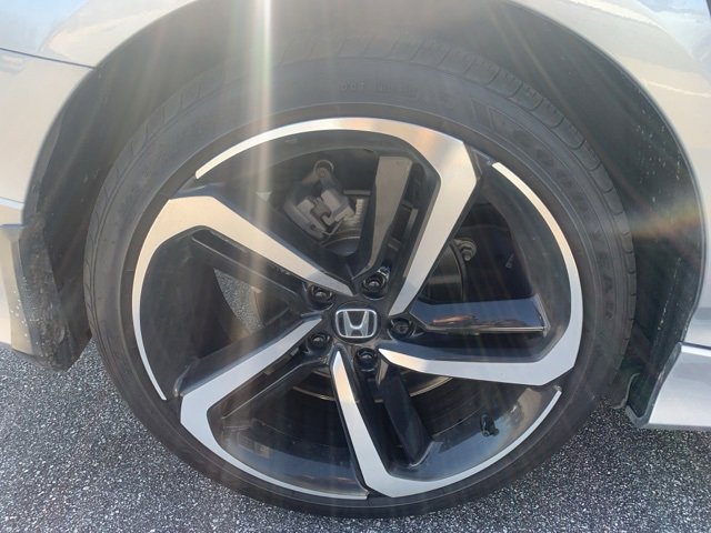 Used 2020 Honda Accord Sport image 6