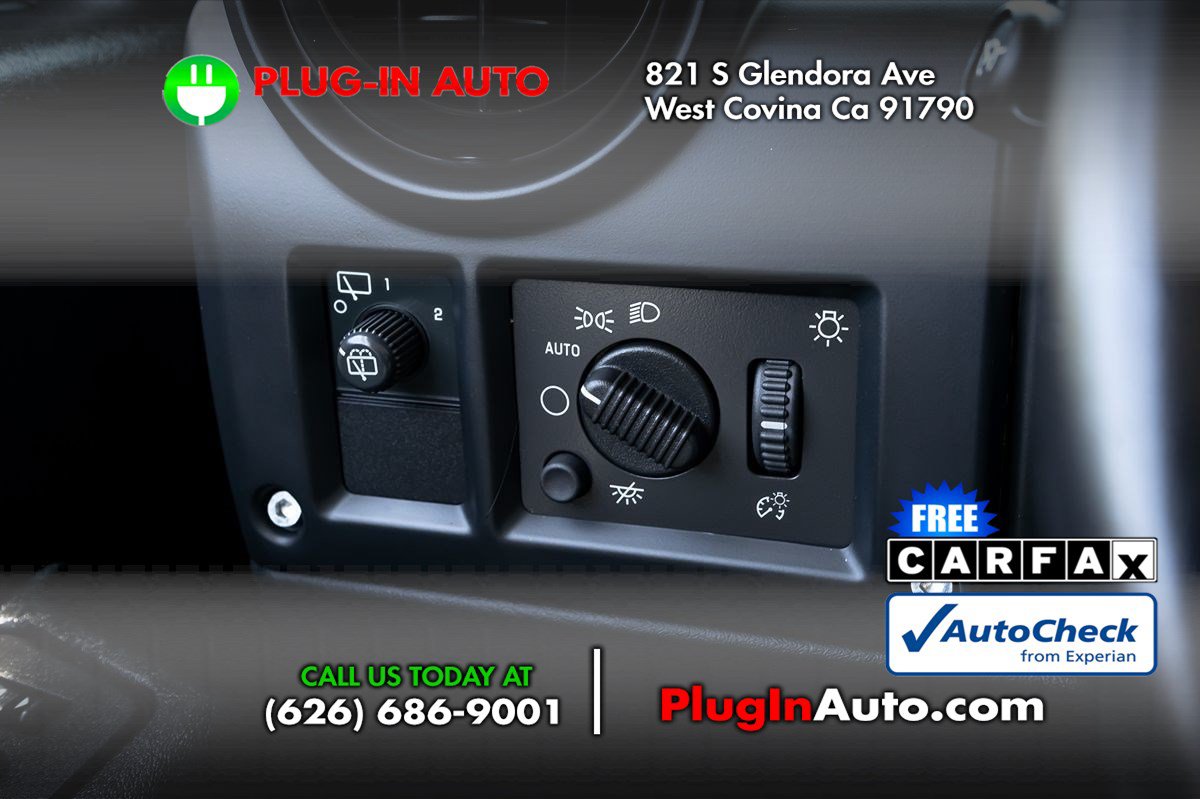 Used 2005 HUMMER H2 w/ Preferred Equipment Group AWD/4WD image 23