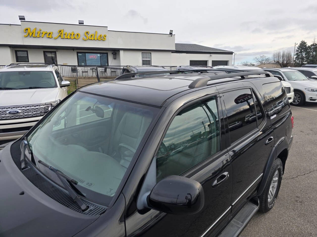 Used 2004 Toyota Sequoia Limited image 6