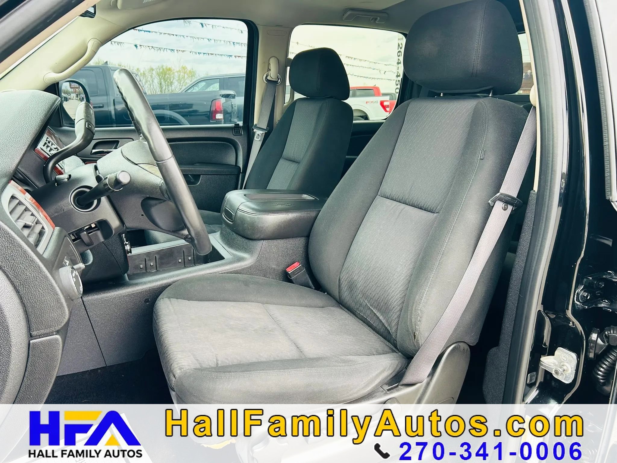 Used 2011 Chevrolet Avalanche LS w/ Convenience Package image 10