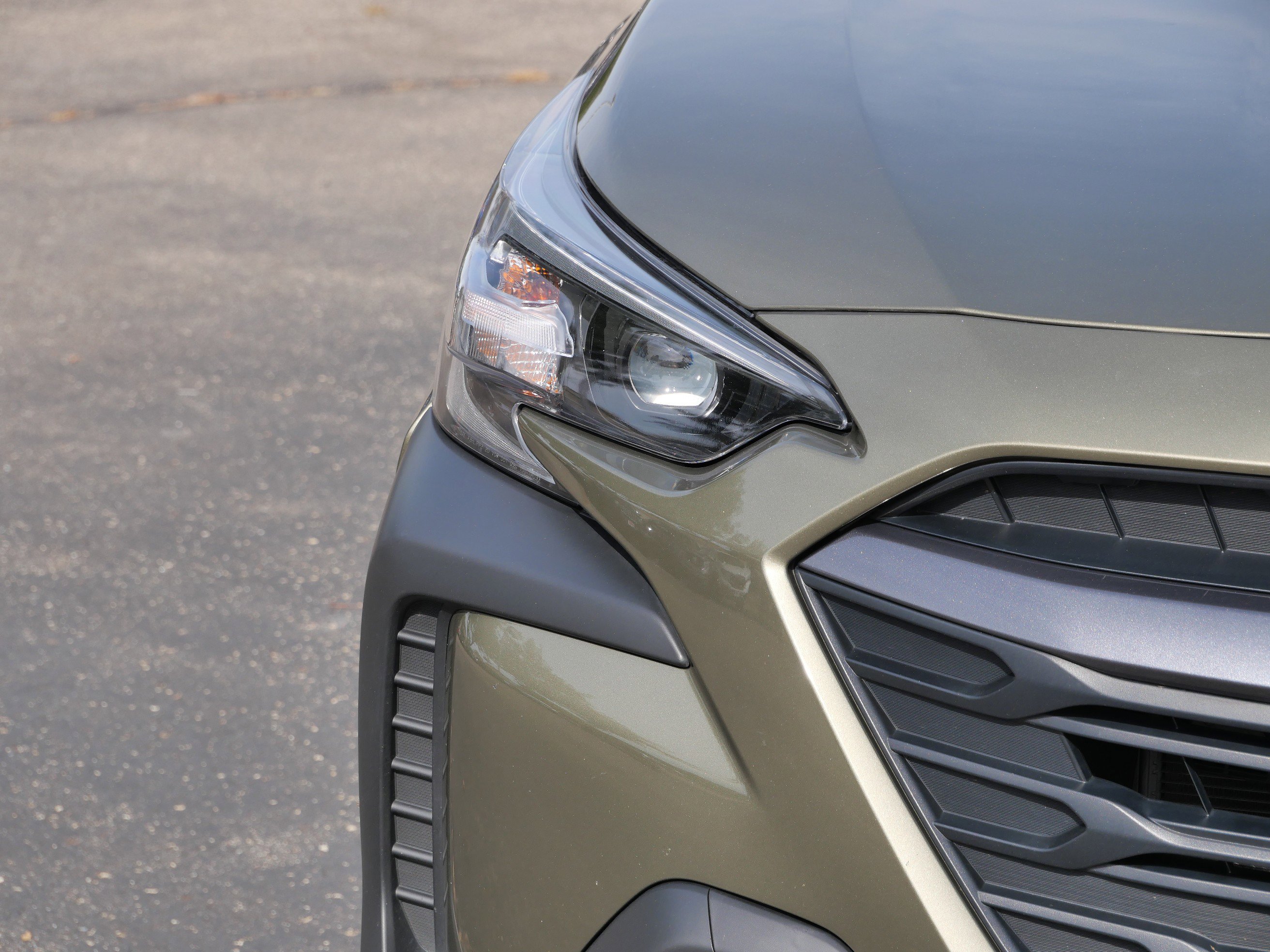 Used 2024 Subaru Outback Premium image 3