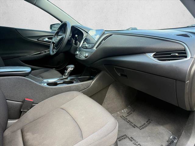 Used 2022 Chevrolet Malibu LT FWD image 26