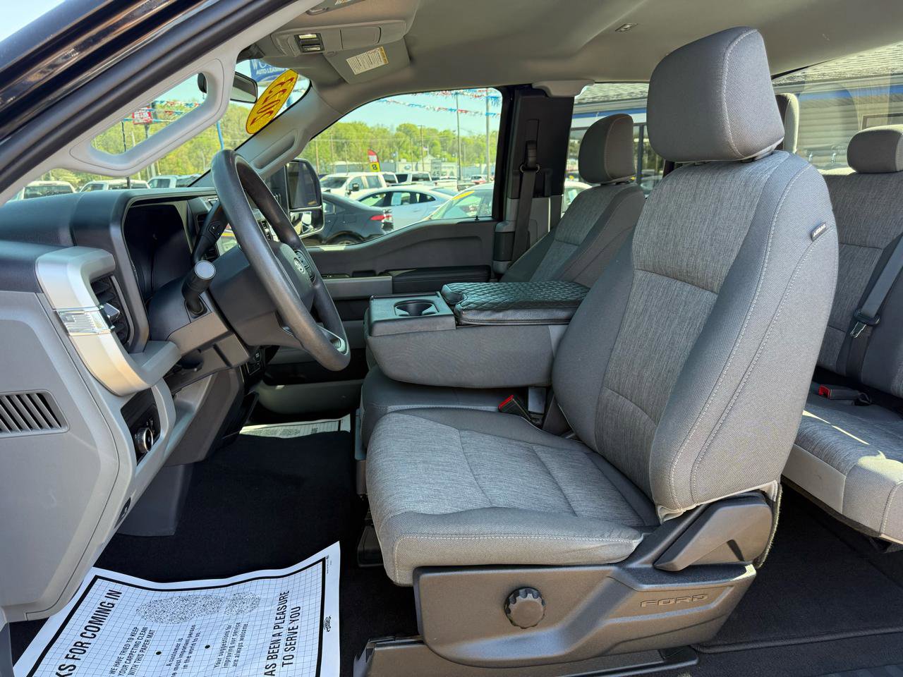 Used 2023 Ford F250 XL w/ STX Appearance Package AWD/4WD image 10