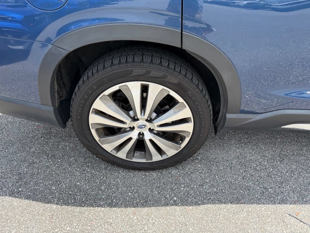 Used 2022 Subaru Ascent Touring AWD/4WD image 5