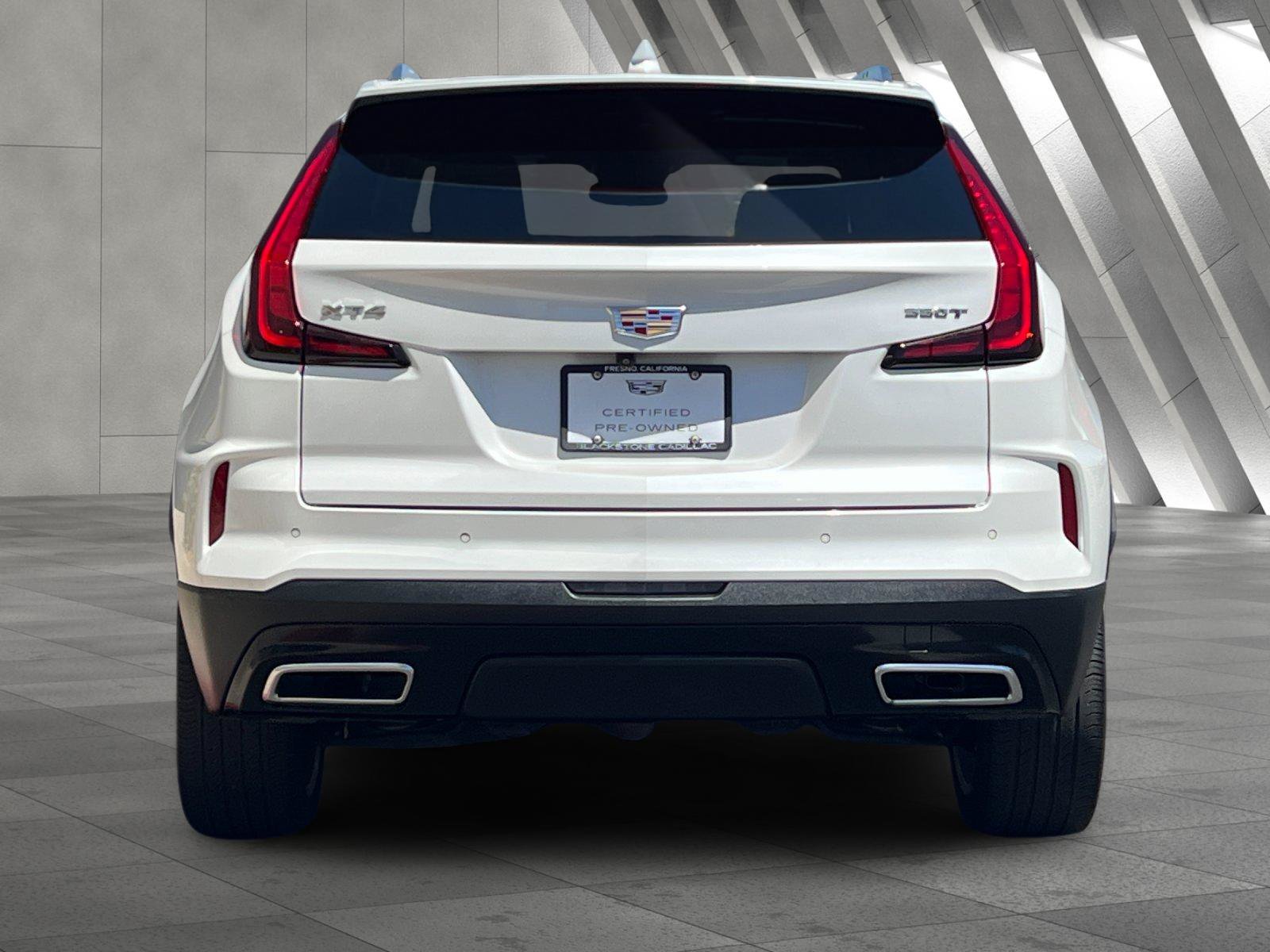 Certified 2024 Cadillac XT4 Premium Luxury FWD image 5