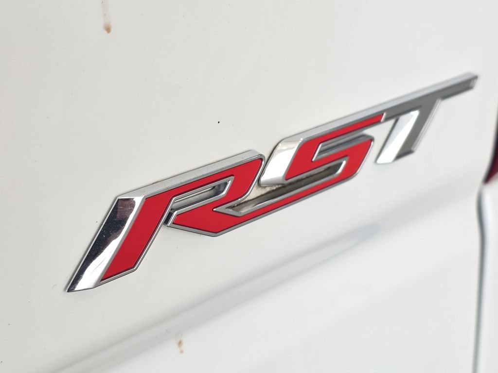 Used 2021 Chevrolet Silverado 1500 RST w/ Convenience Package II AWD/4WD image 8