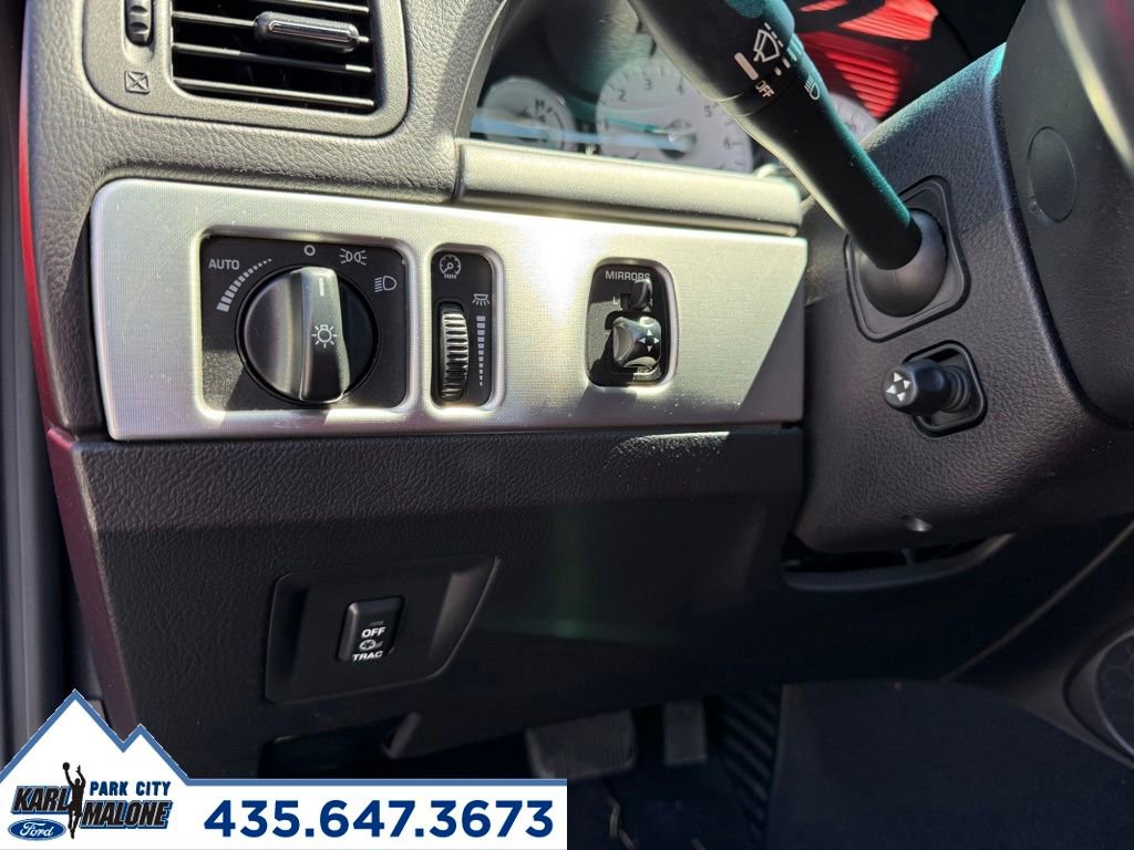 Used 2003 Ford Thunderbird RWD image 15