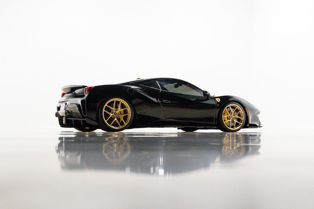 Used 2020 Ferrari 488 Pista image 8