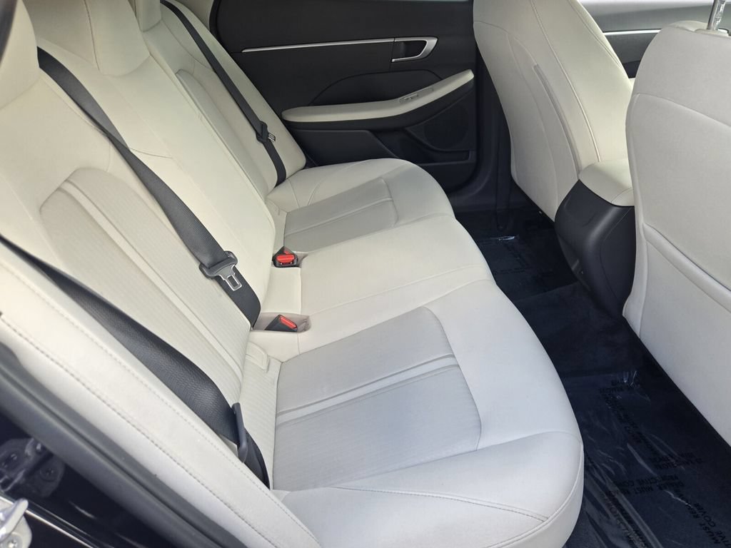 Certified 2025 Hyundai Sonata SE FWD image 15