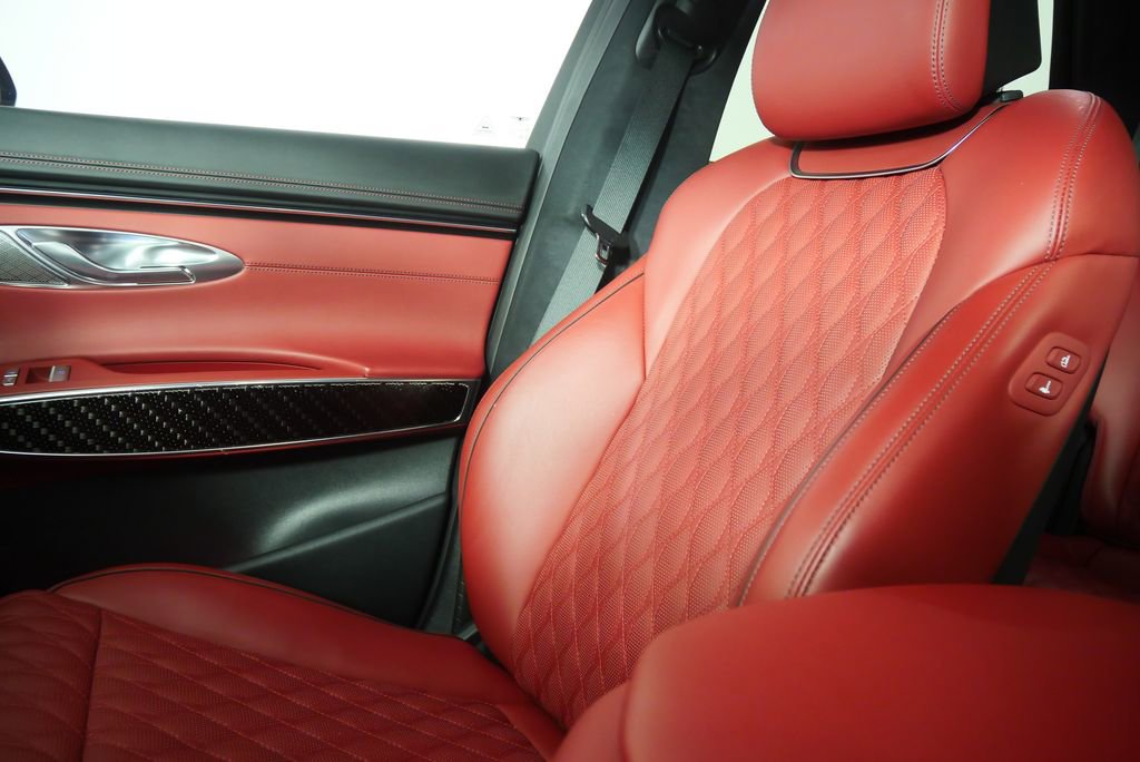 Used 2024 Genesis GV70 3.5T Sport w/ Sport Prestige Package image 28