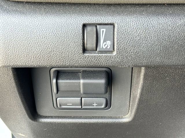 Used 2024 Chevrolet Colorado ZR2 w/ Safety Package image 19