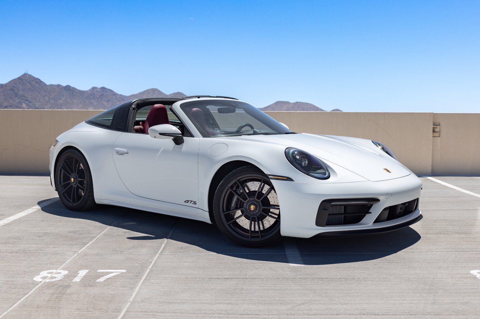 Used 2024 Porsche 911 Targa 4 GTS AWD/4WD image 5