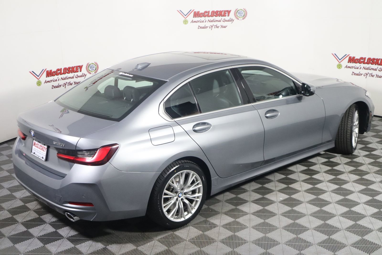 Used 2024 BMW 330i xDrive Sedan image 5
