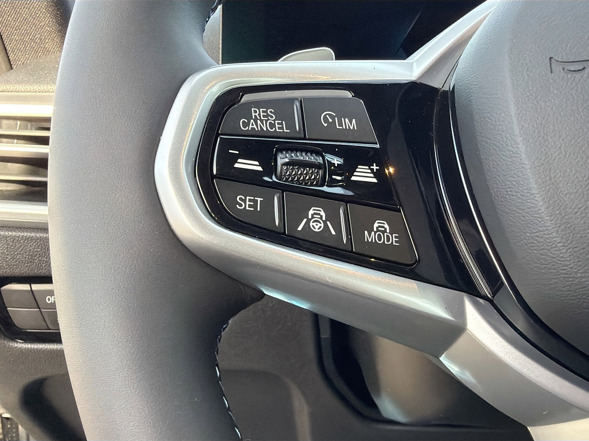 New 2026 BMW M440i Coupe image 37