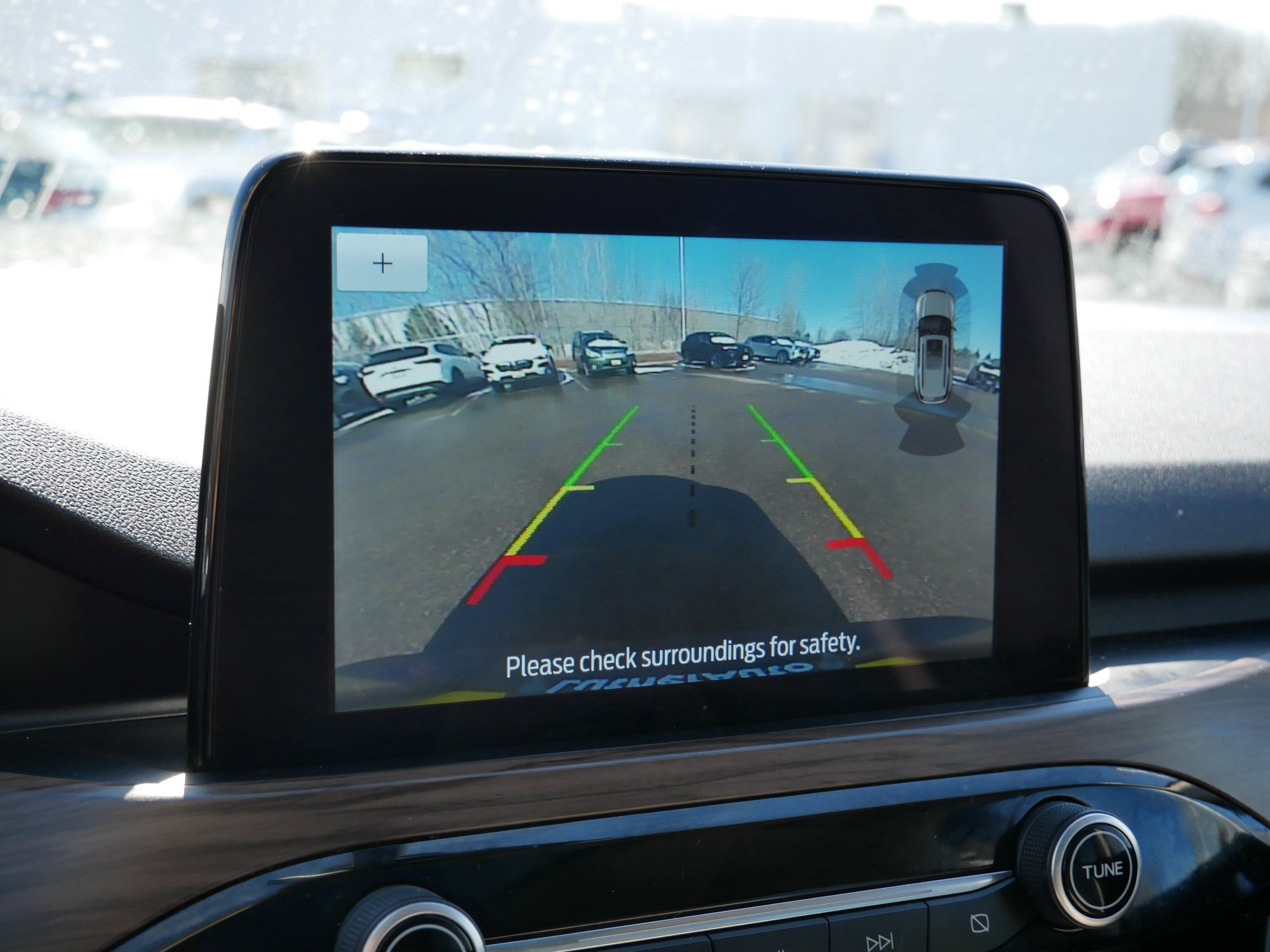 Used 2020 Ford Escape Titanium image 27