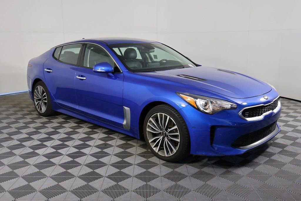 Used 2019 Kia Stinger image 3