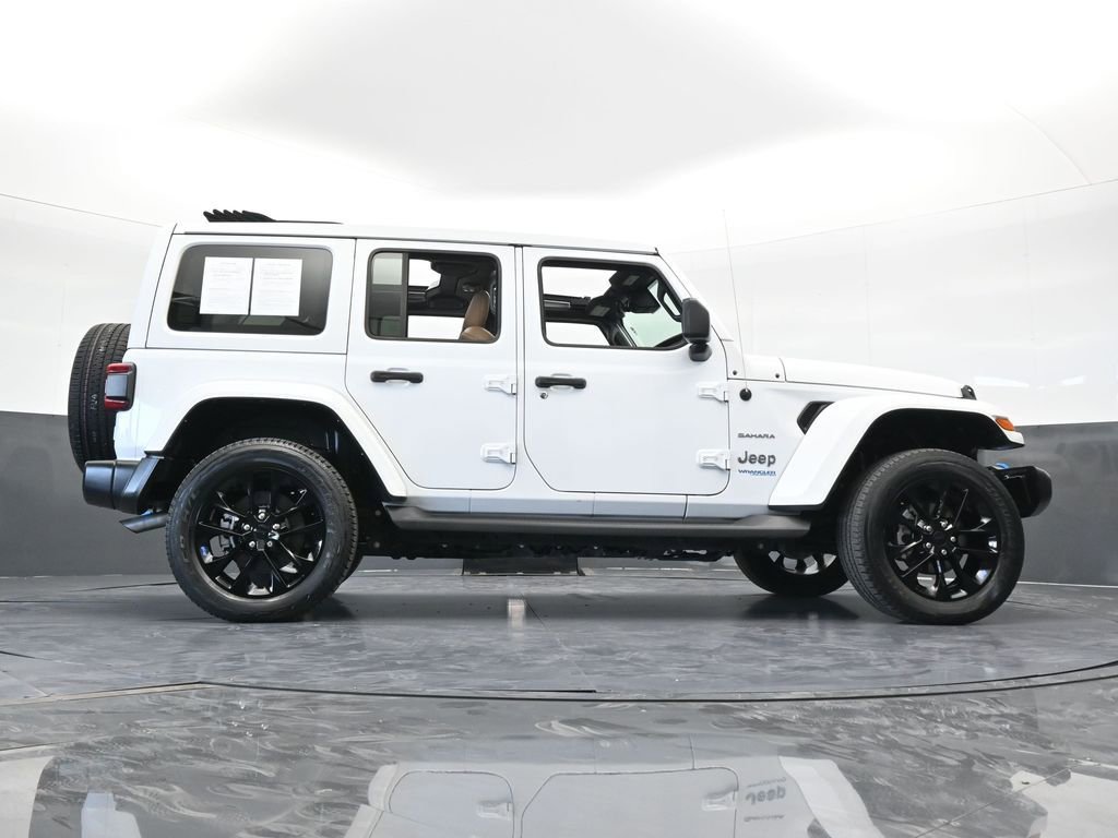 Used 2022 Jeep Wrangler Unlimited Sahara w/ Safety Group image 70