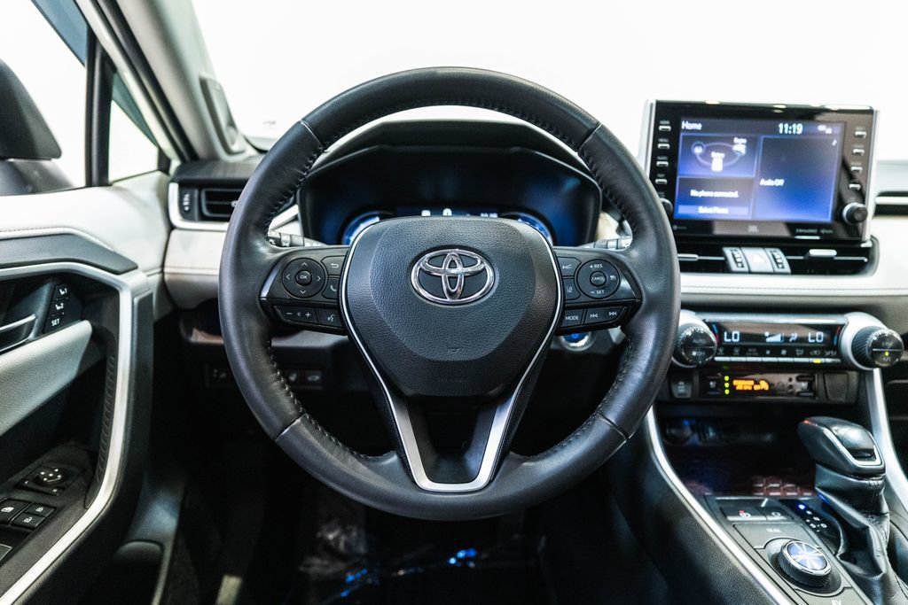 Used 2022 Toyota RAV4 Limited w/ Limited Grade Weather Package AWD/4WD image 29