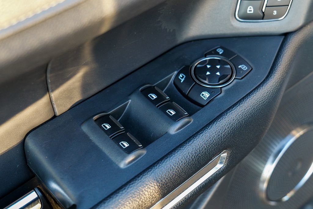 Used 2024 Ford Expedition XLT image 18