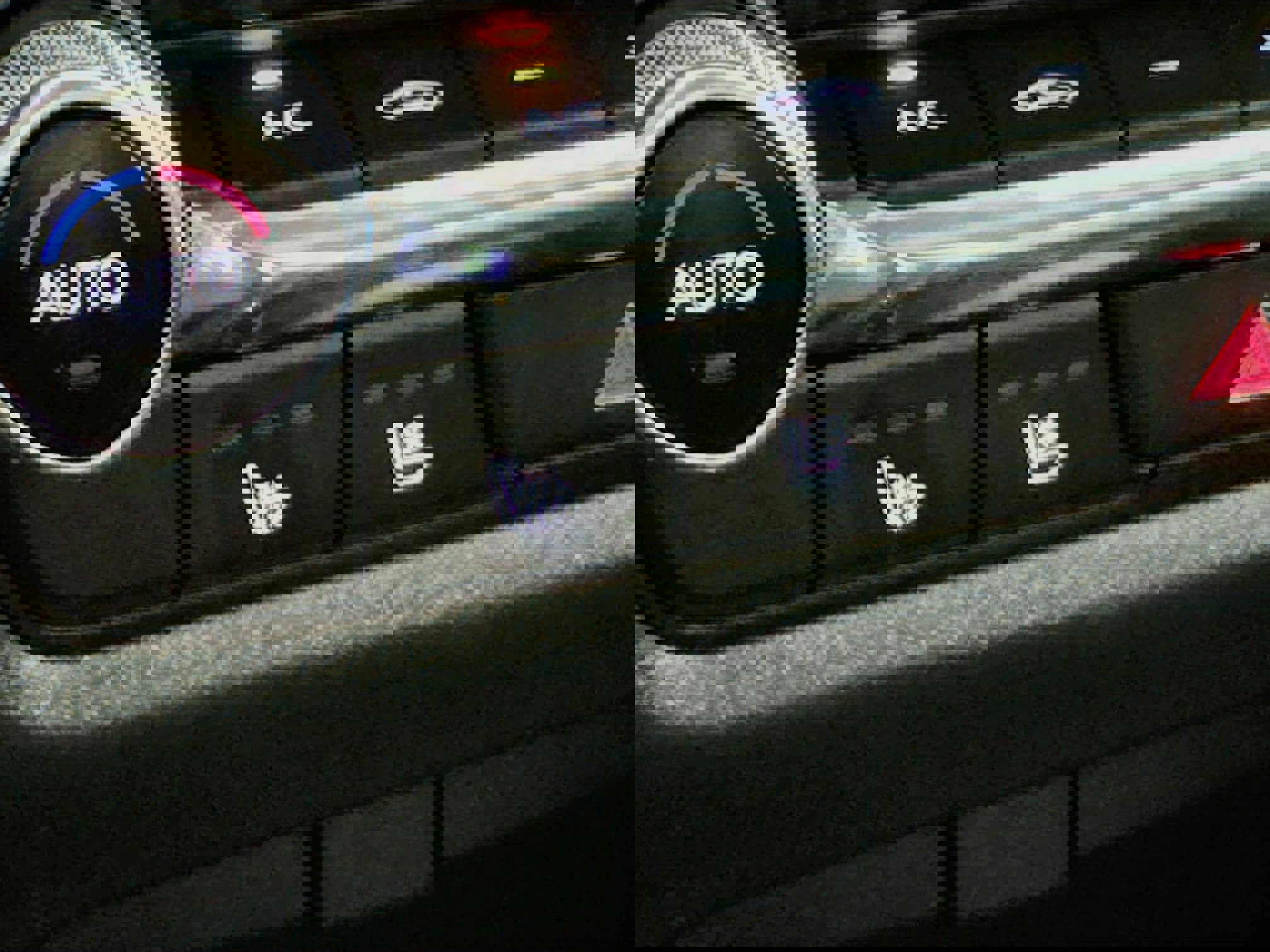 Used 2025 MAZDA CX-50 2.5 Hybrid w/ Premium Plus Pkg image 5