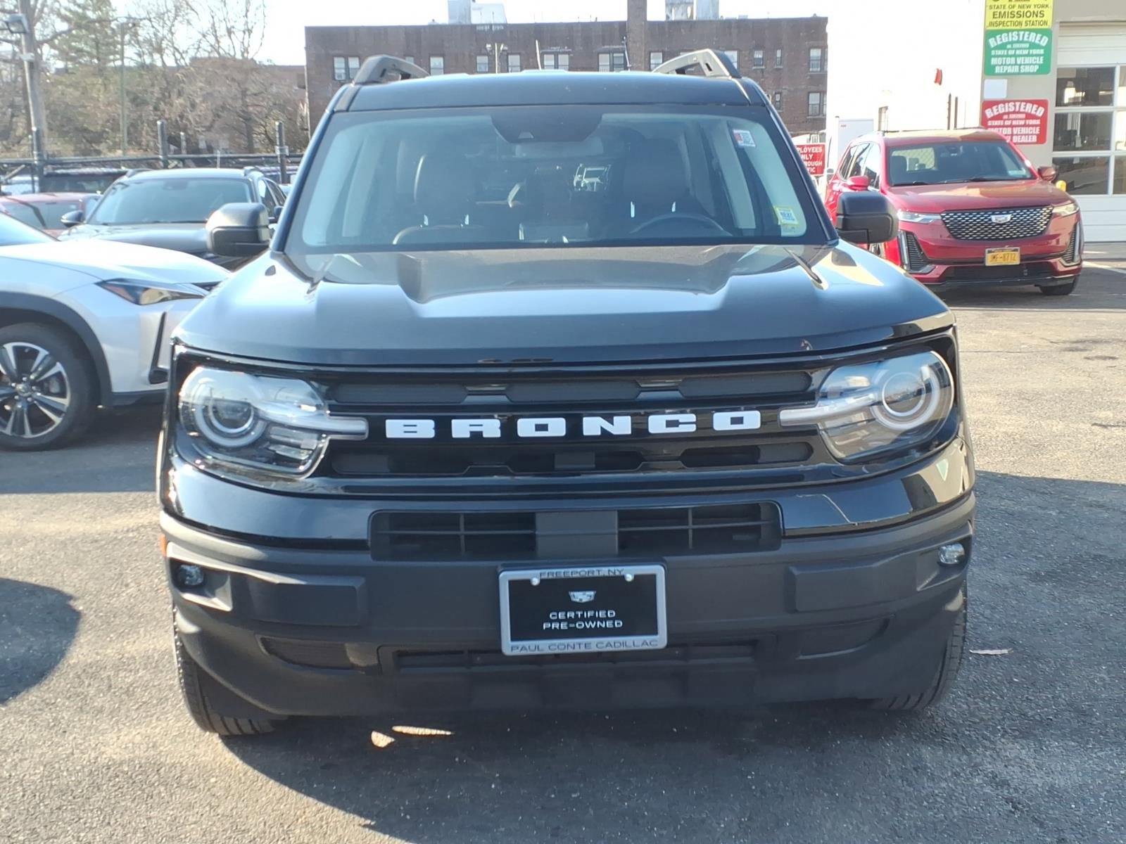 Used 2024 Ford Bronco Sport Outer Banks w/ Tech Package image 2