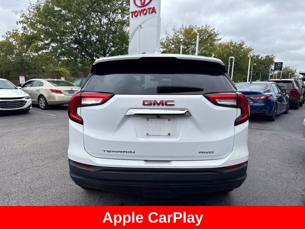 Used 2024 GMC Terrain SLE AWD/4WD image 6