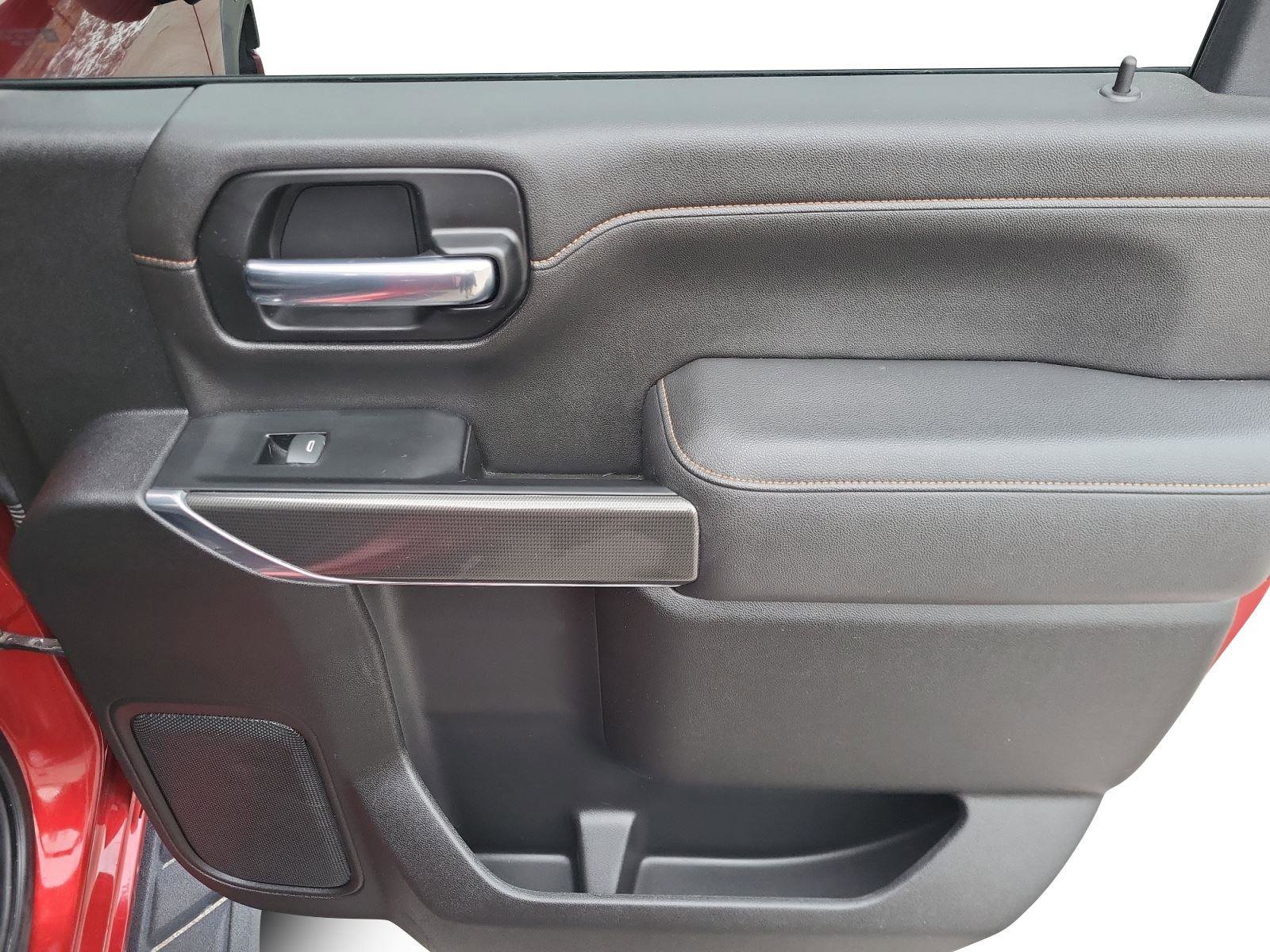 Used 2022 GMC Sierra 2500 AT4 image 22