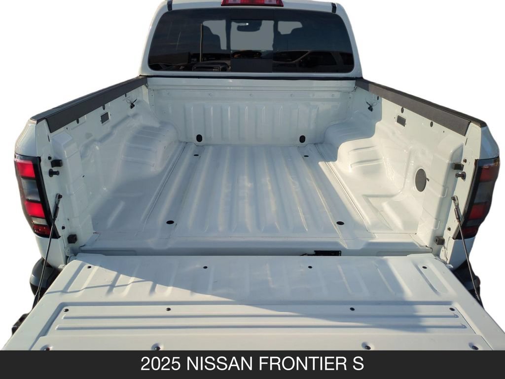 Used 2025 Nissan Frontier S RWD image 24