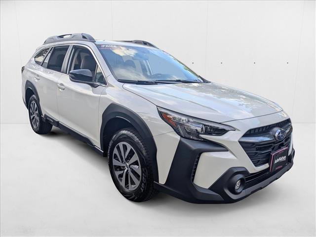 Certified 2025 Subaru Outback Premium image 3