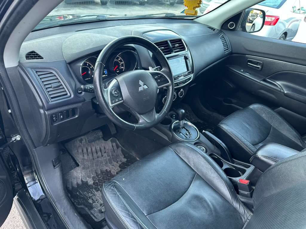 Used 2015 Mitsubishi Outlander Sport SE AWD/4WD image 11