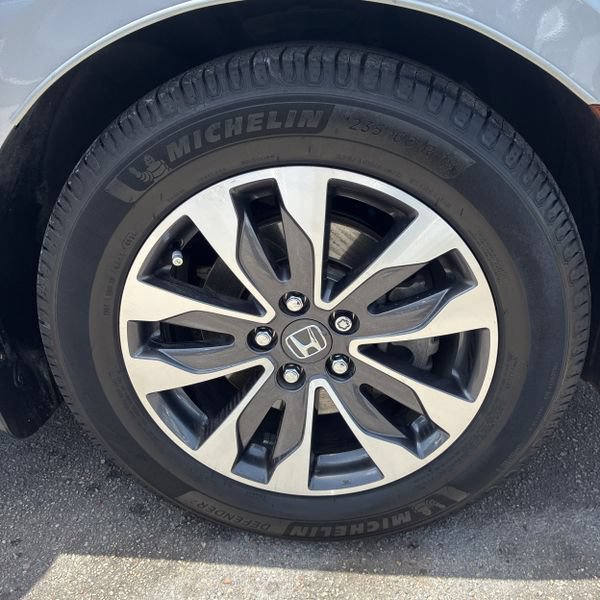 Used 2022 Honda Odyssey EX-L image 8