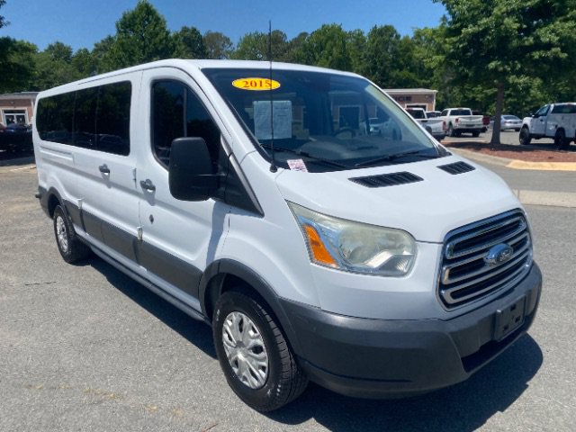 Used 2015 Ford Transit 350 XLT RWD image 8