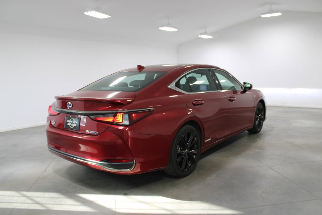 Used 2022 Lexus ES 300h F Sport image 9