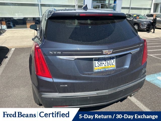 Used 2018 Cadillac XT5 Luxury w/ Driver Awareness Package AWD/4WD image 8