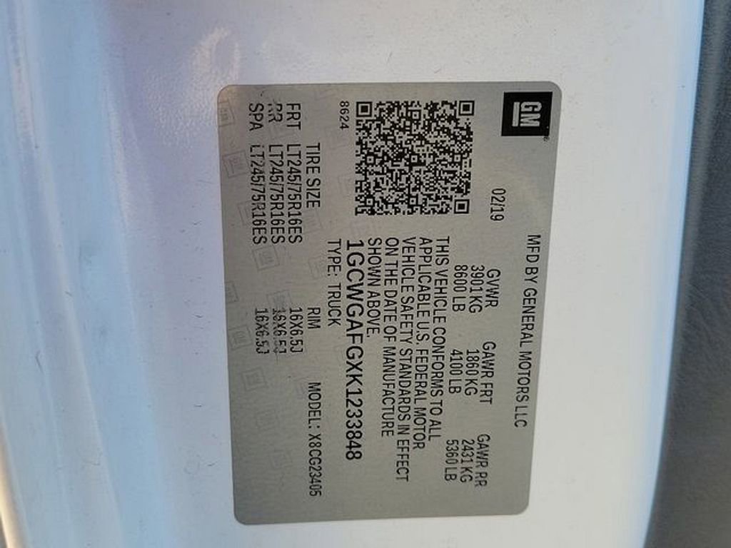 Used 2019 Chevrolet Express 2500 w/ Driver Convenience Package image 33