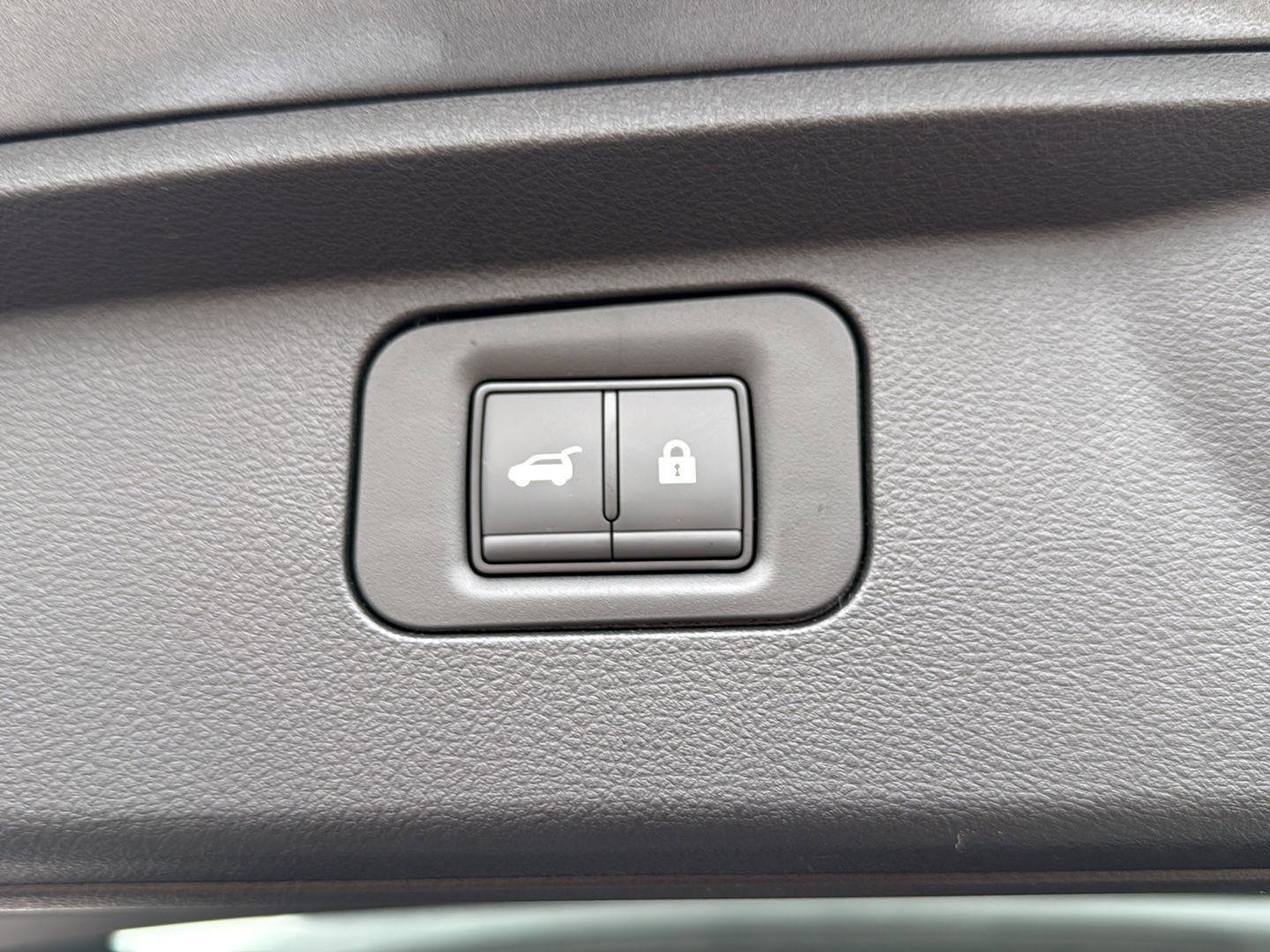 New 2026 Nissan Armada SL w/ Captain's Chari Seat Package AWD/4WD image 26