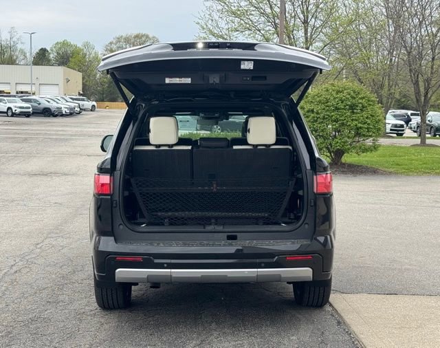 Used 2024 Toyota Sequoia Capstone image 33