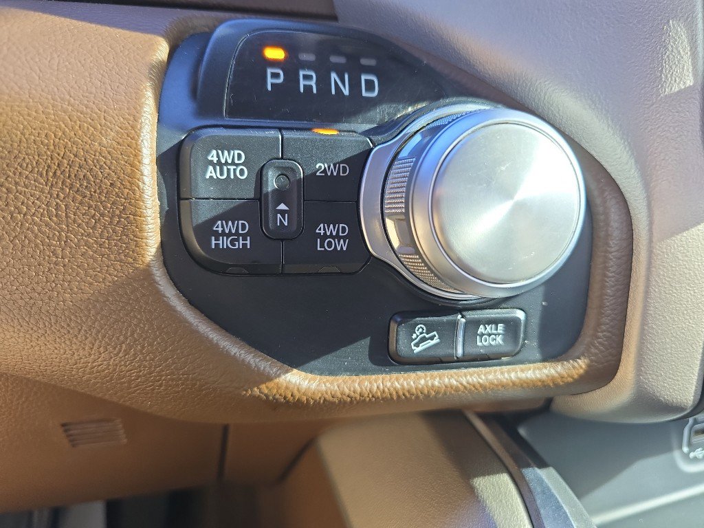 Used 2020 RAM 1500 Laramie image 28