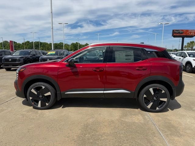 New 2026 Nissan Kicks SR FWD image 2