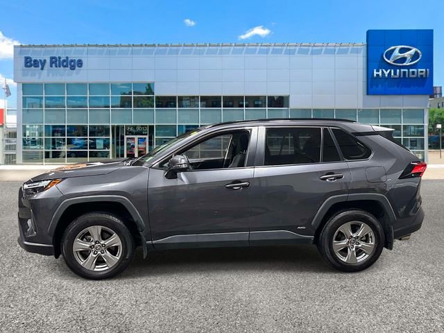 Used 2024 Toyota RAV4 XLE w/ Convenience Package AWD/4WD image 8