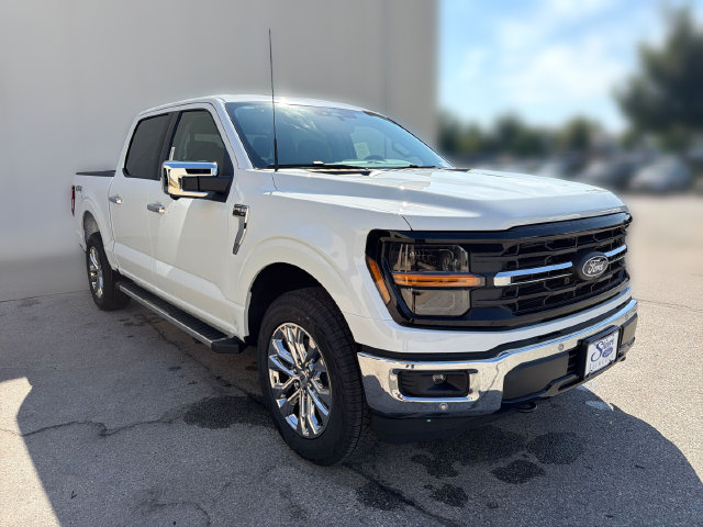 New 2026 Ford F150 XLT w/ Equipment Group 302A MID AWD/4WD image 3
