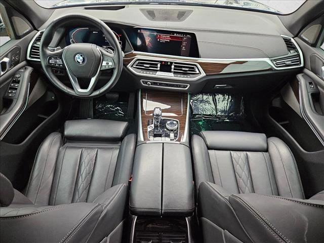 Certified 2023 BMW X5 xDrive45e w/ Executive Package image 20