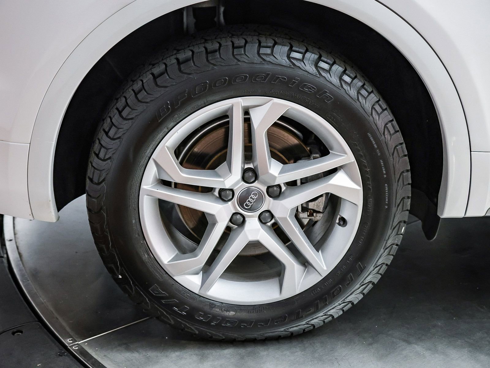 Used 2018 Audi Q5 2.0T Premium w/ Convenience Package AWD/4WD image 7