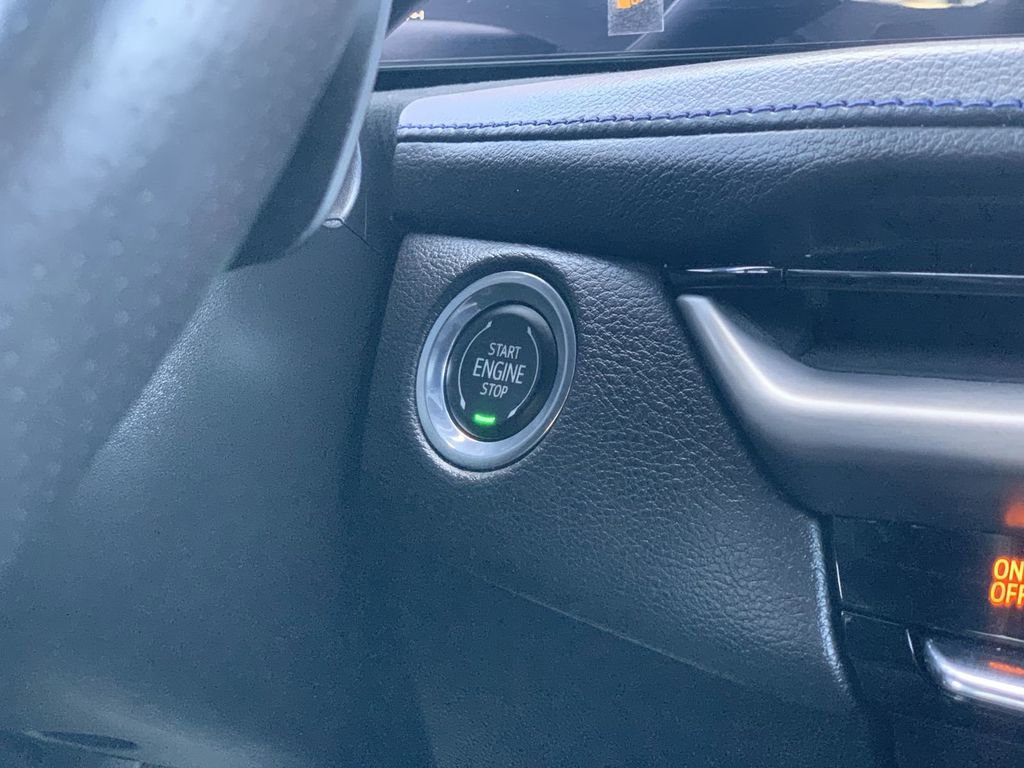 Certified 2024 Cadillac XT4 Sport image 14