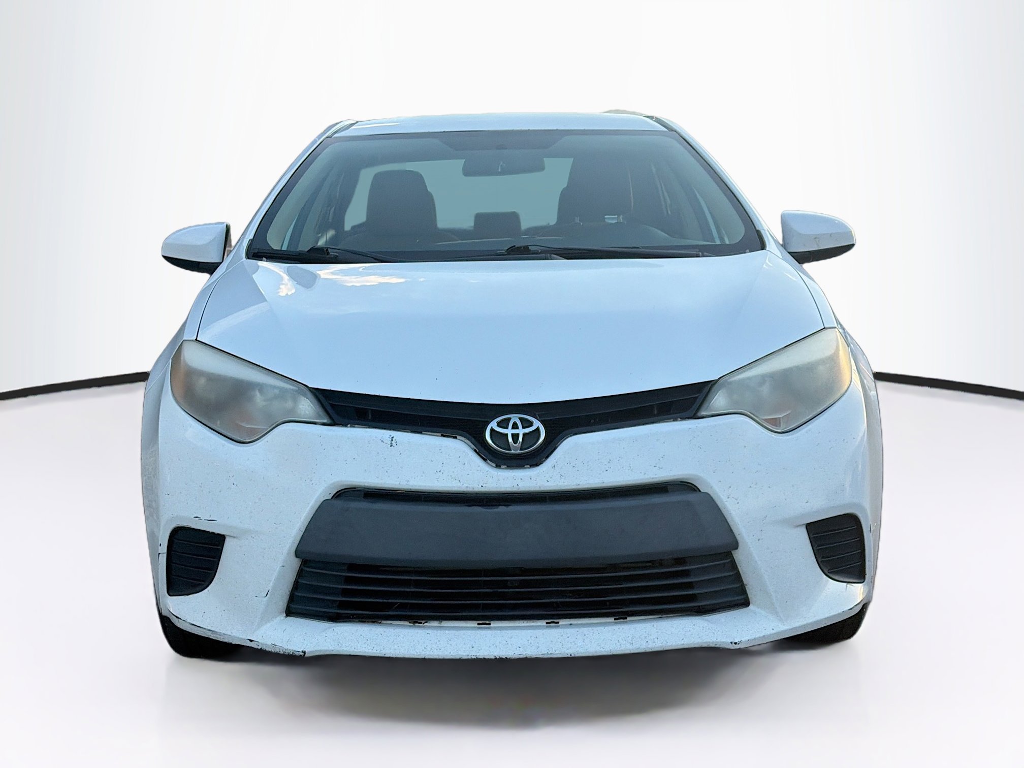 Used 2014 Toyota Corolla LE FWD image 2