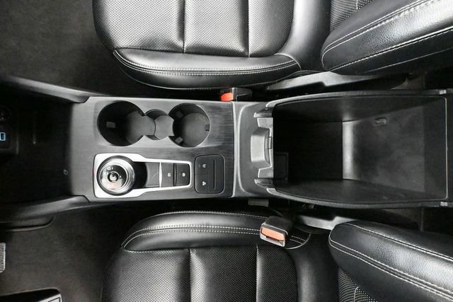Used 2021 Ford Escape SEL image 34