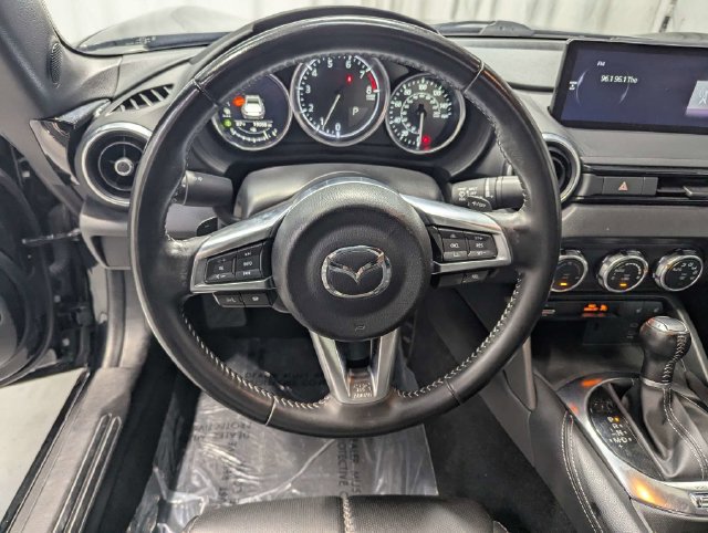 Used 2025 MAZDA MX-5 Miata RF Grand Touring RWD image 7