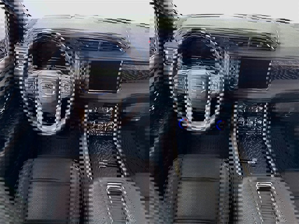 Certified 2024 GMC Yukon Denali w/ Denali Reserve Package image 2