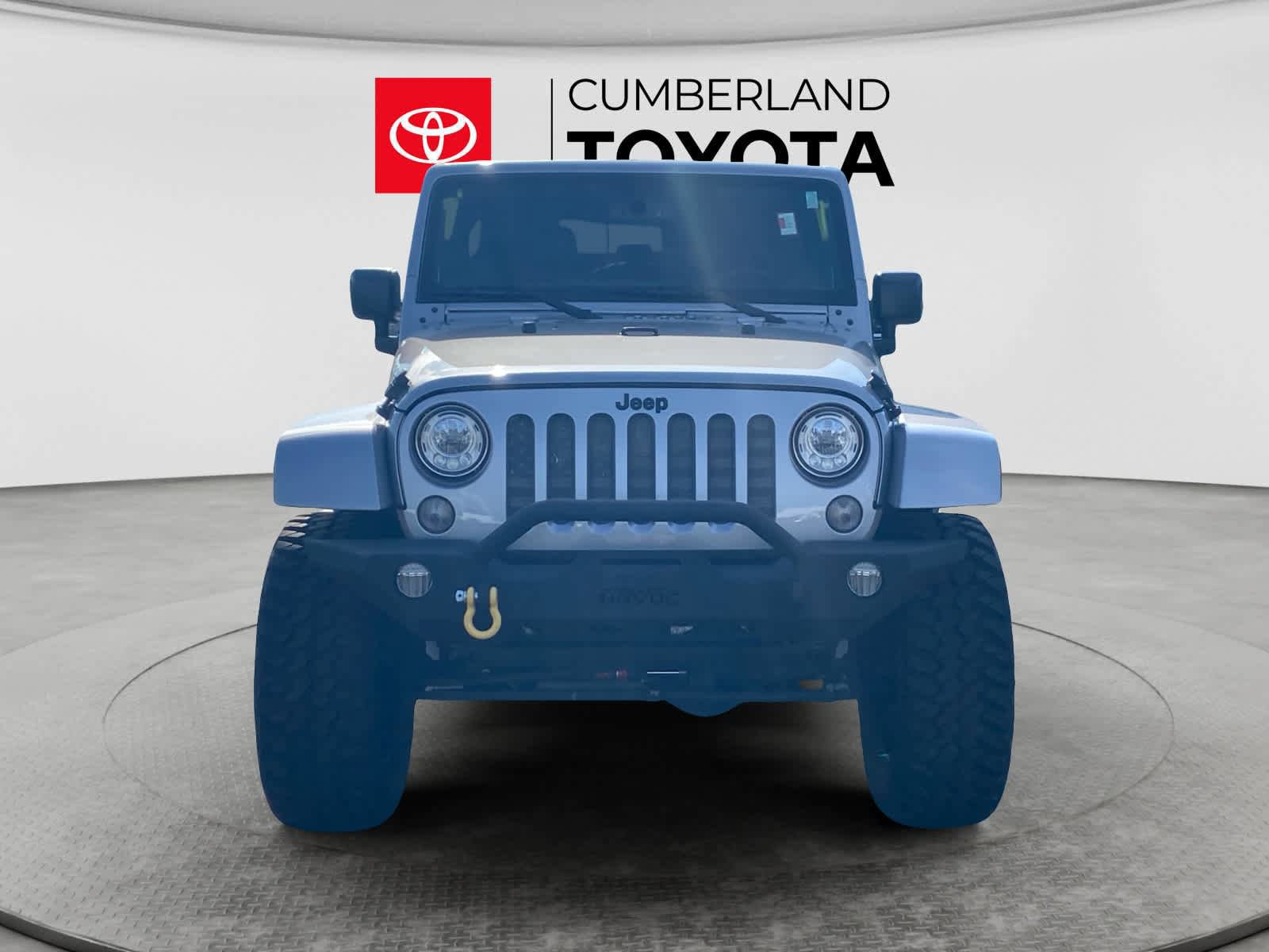 Used 2017 Jeep Wrangler Unlimited Rubicon w/ Connectivity Group AWD/4WD image 8