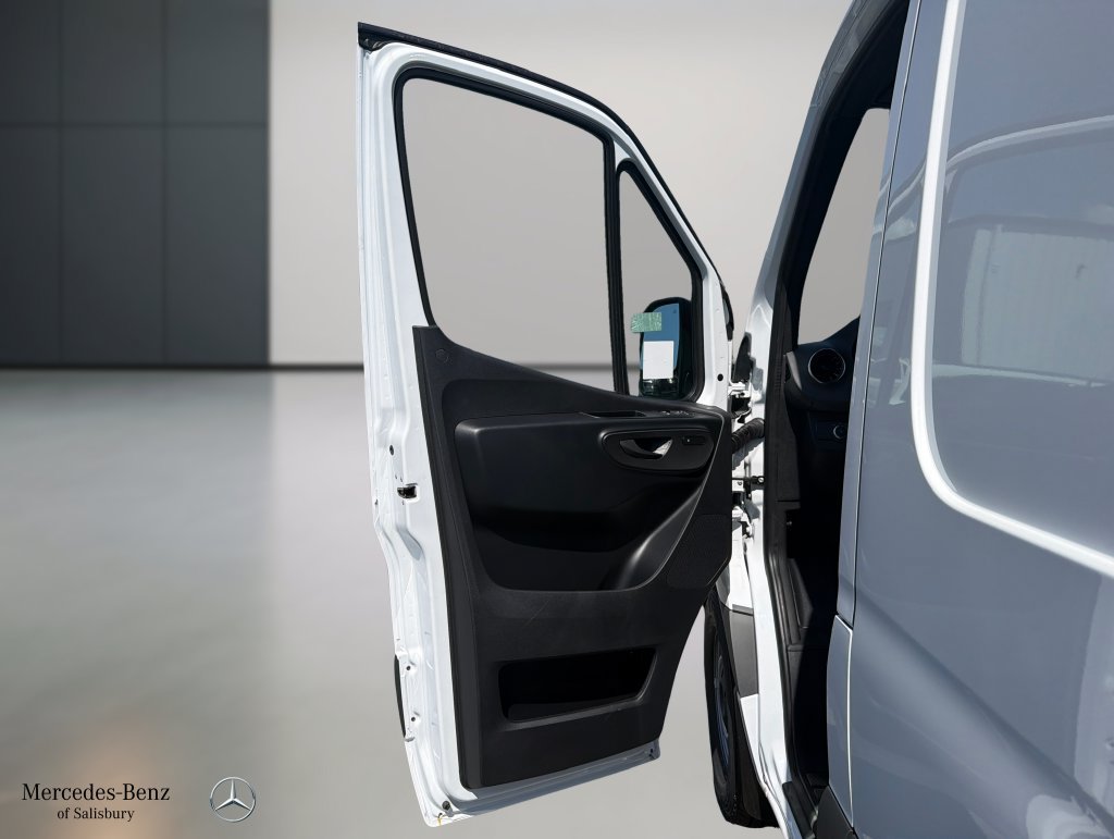 New 2026 Mercedes-Benz Sprinter 2500 image 15